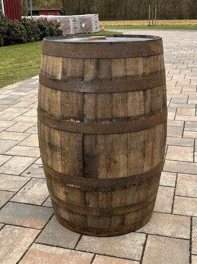 H: ca. 89 cm Ø: 60 cm / Whiskyfass 190 Liter