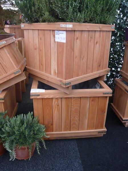 Holzkübel 4-eckig 90 cm x 90 cm x 60 cm Lärche / Holzkübel 4-eckig